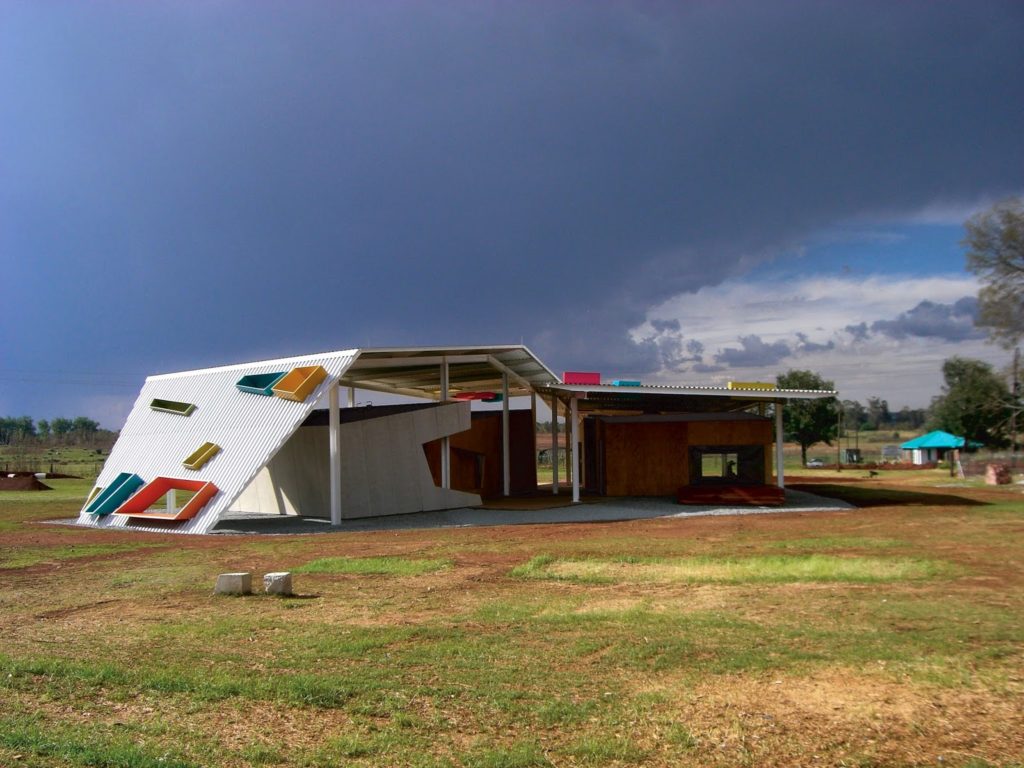 THE OLIFANTSVLEI PRESCHOOL/PRIMARY SCHOOL IN JOHANNESBURG BY STUDIO 3 Livin Spaces