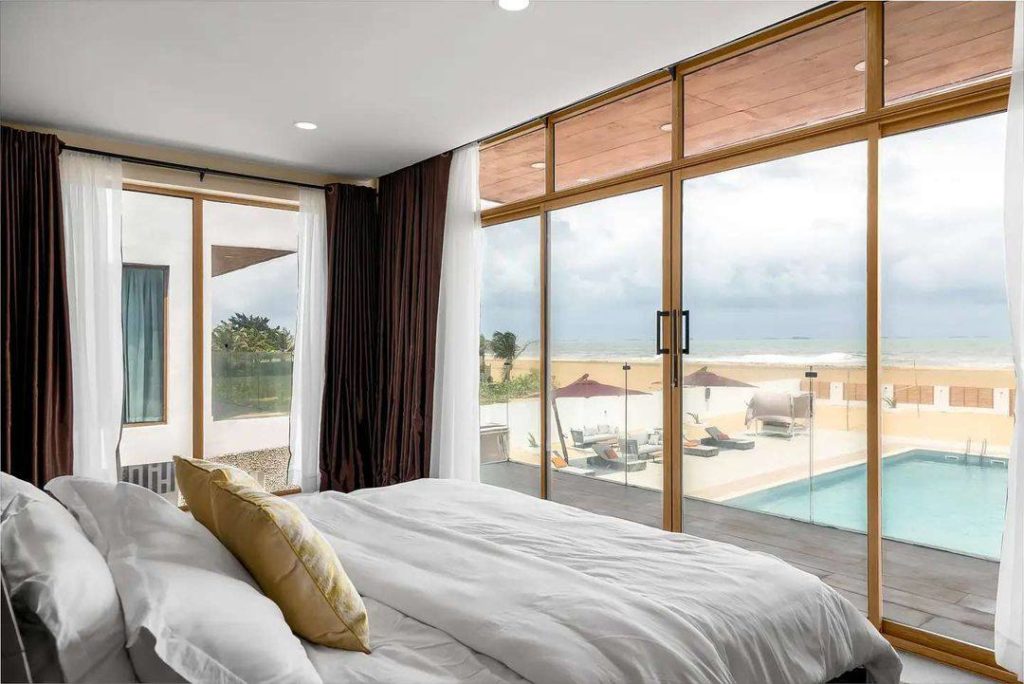 Pura Vida Beach House by Vida Design Studio - bedroom