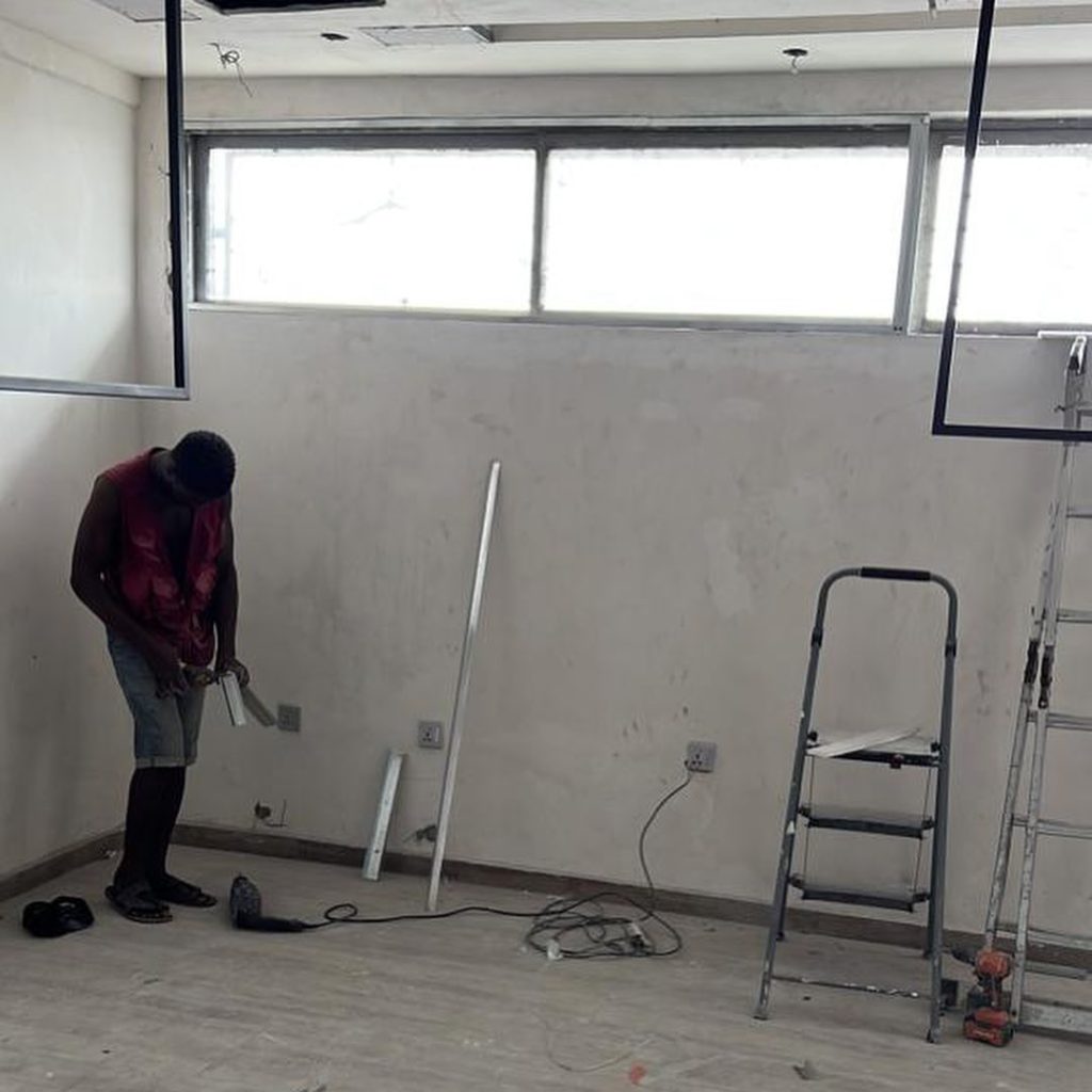 Construction photos of the Besaz Lagos Fashion store